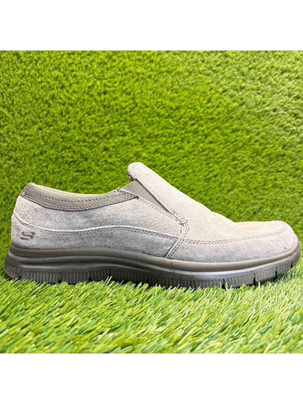 Skechers Expected Avillo Mens Size 12 Gray Casual Classic Walking Slip On Shoes